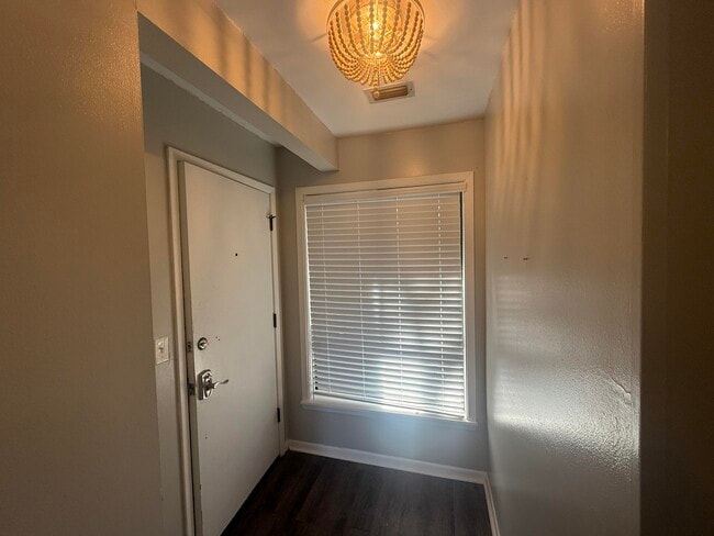 Photo - 300 Yacht Club Dr Unit 18A