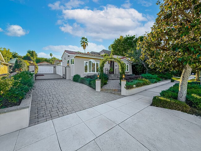 Photo - Upgraded Sherman Oaks 4+4 home - Ready for Move In!