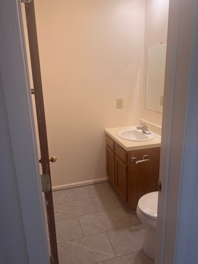 Photo - 178 Broad Ave