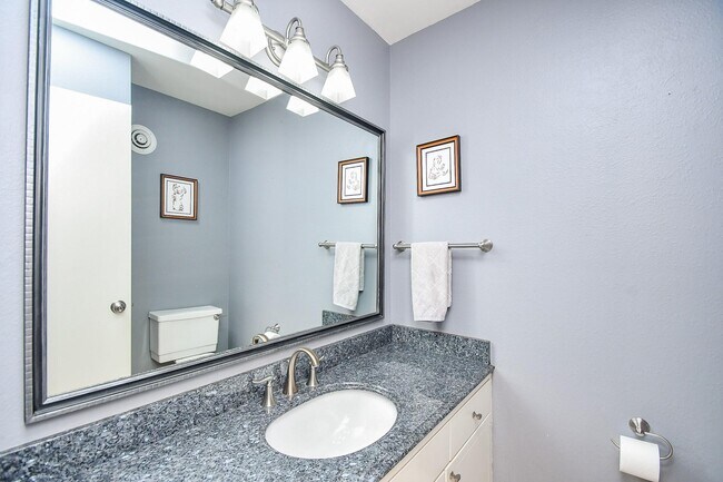Photo - 6354 Del Monte Dr