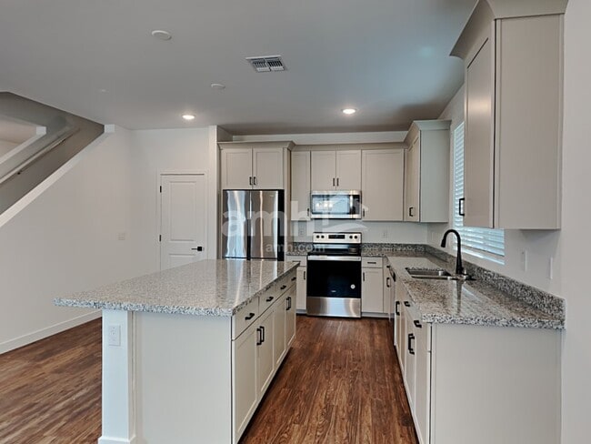 Photo - 4019 S 105th Dr