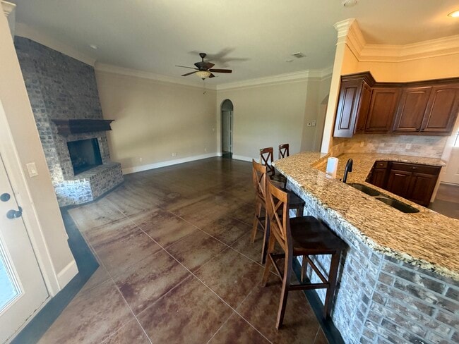 Photo - 1019 Stagecoach Bend