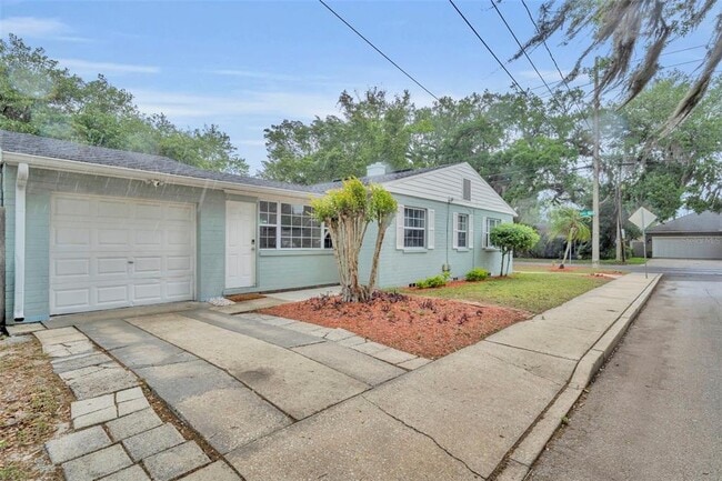 Photo - 612 E Kaley St