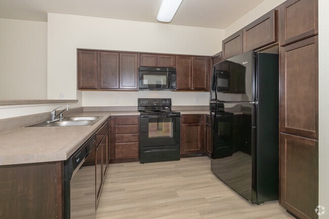 2BR, 2BA - 1,010SF Kitchen