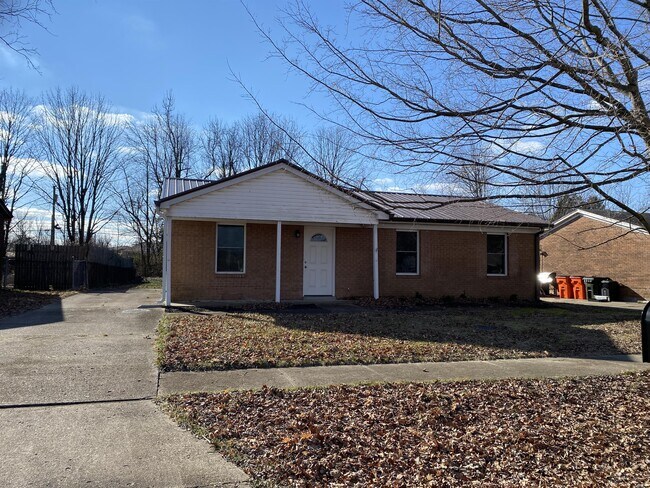 Photo - 142 Airview Dr