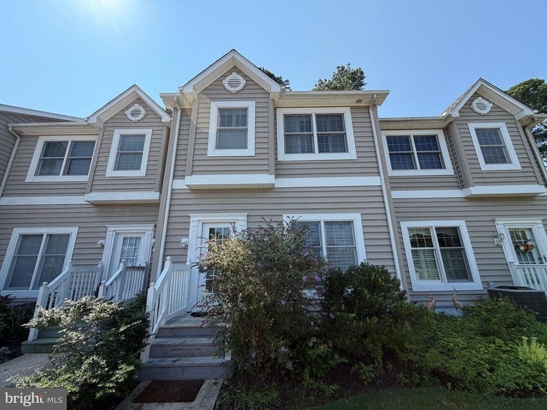 Photo - 7430 Tour Dr