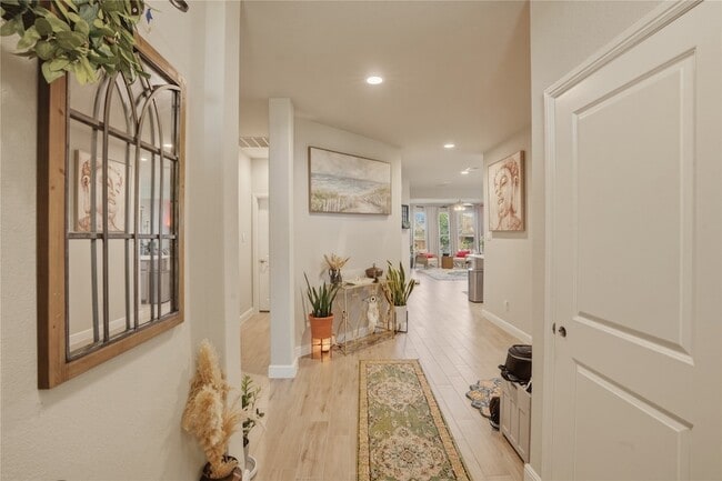 Photo - 11536 Harp Ln