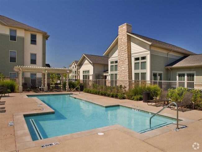 Building Photo - Woodmont Rental