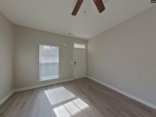 Photo - 138 Stanley Ct