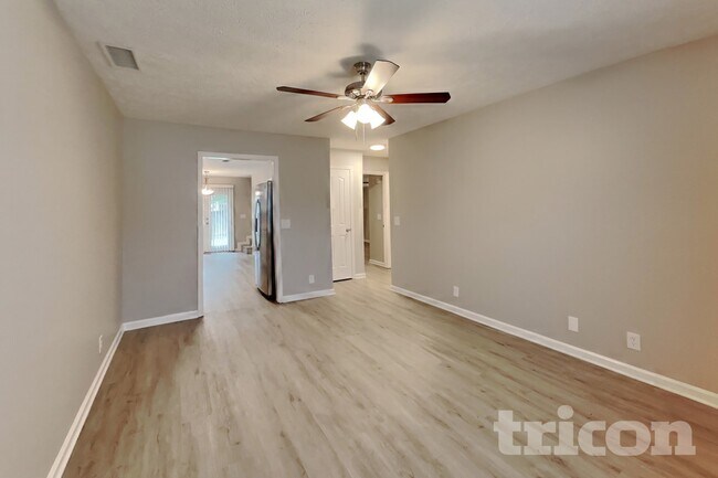 Photo - 257 Indian Park Dr