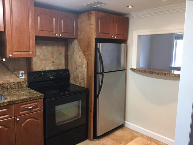 Photo - 115 Antiquera Ave Unit 2