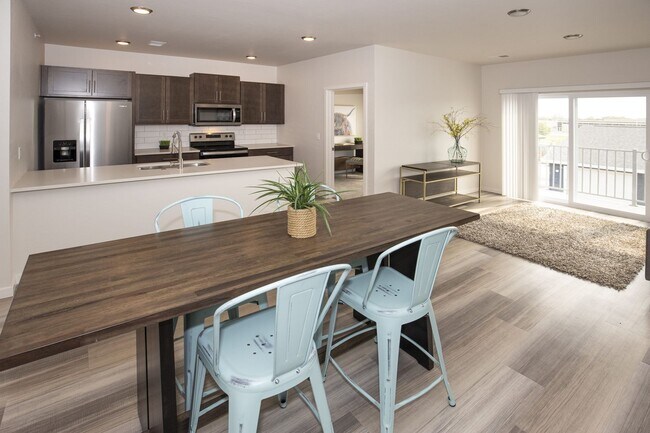Photo - Howard Lofts