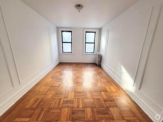 Building Photo - 1 bedroom in BRONX NY 10466 Unit 4C Rental