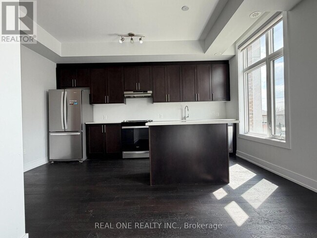 Photo - 9560 Islington Ave.