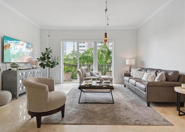 Photo - 642 Valencia Ave Unidad 405