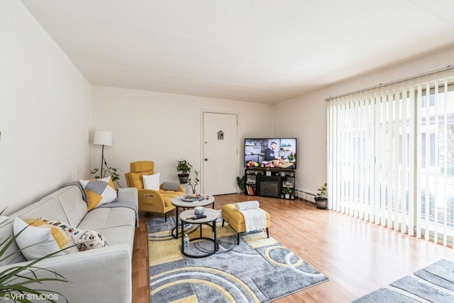 Photo - 6148 Kensington Ave