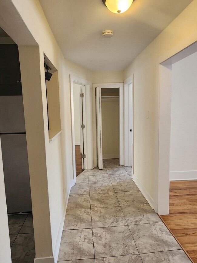 Photo - 3219 W Division St Unidad 2N