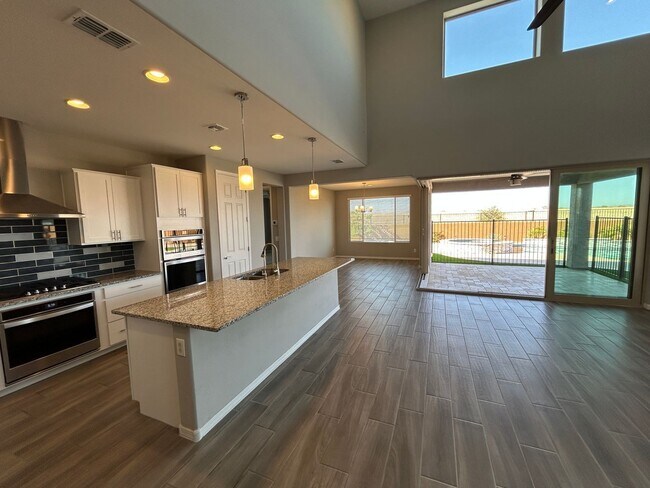 Photo - 25908 W Sands Dr