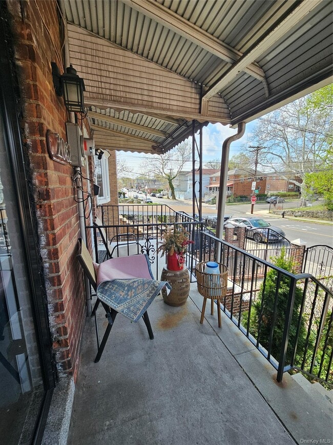 Photo - 2082 Pitman Ave