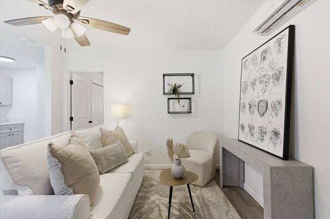 Photo - 1322 California St