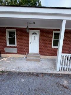 Photo - 2533 Richmond Hwy