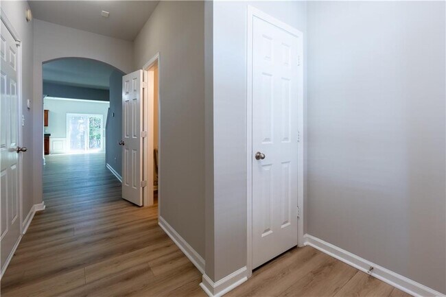 Photo - 3176 Creston Park Ct