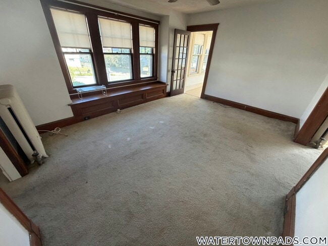 60 Templeton Pkwy