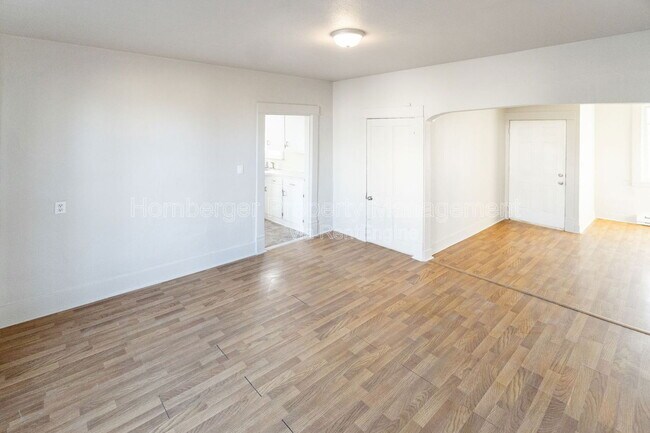 Photo - 2602 N Hogan St Unidad 1