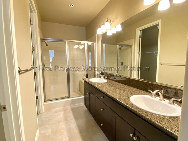Photo - 2141 W Juliet Way