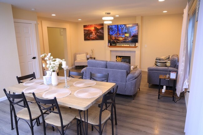 Photo - Elegant & Peaceful Kent Home