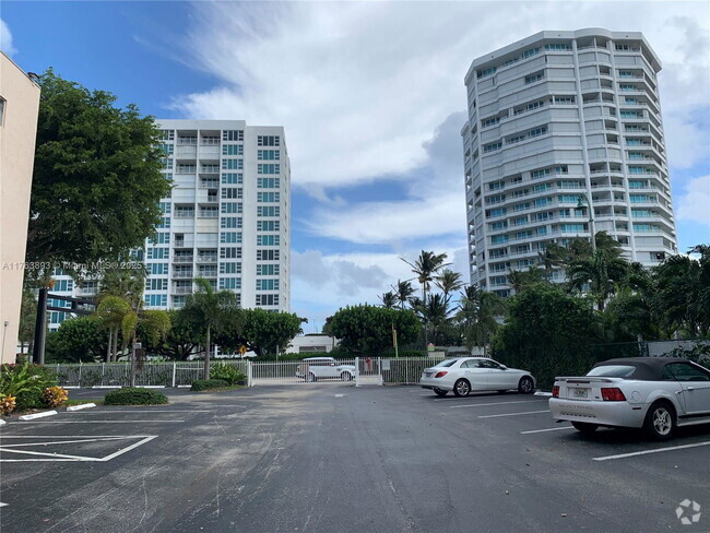 Building Photo - 1541 S Ocean Blvd Unit 317 Rental