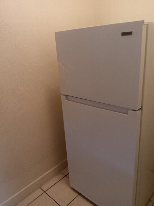 Photo - 1529 W 54th St Unit #1