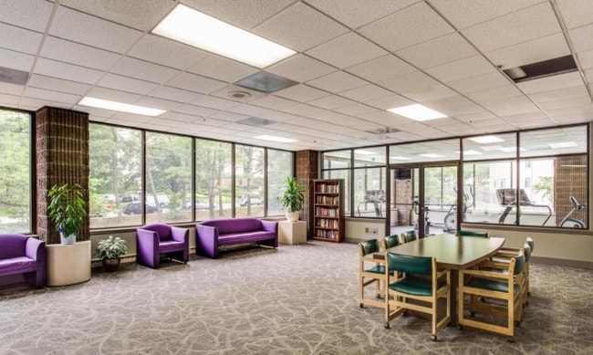 Photo - 6301 Stevenson Ave Unidad 101