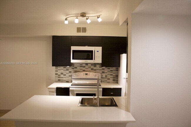 Photo - 2826 S University Dr Unit 3203