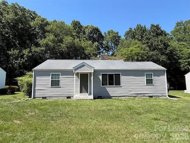 Building Photo - 637 Hartness Rd