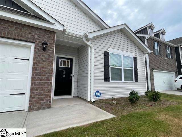 Photo - 933 Greyford Ln