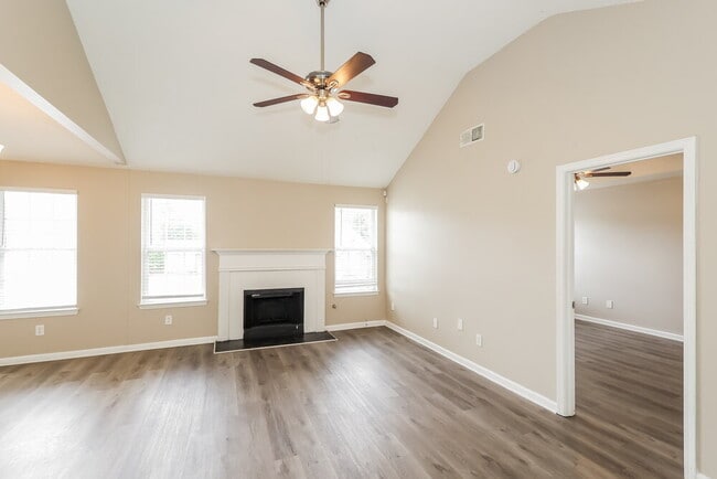 Photo - 714 Cherry Branch Cir