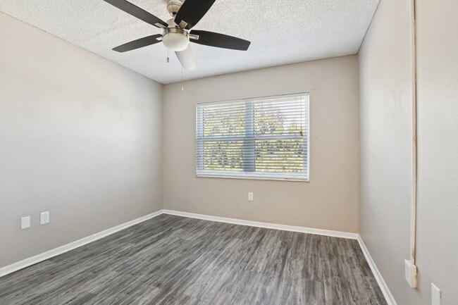 Sand Cove Apartments