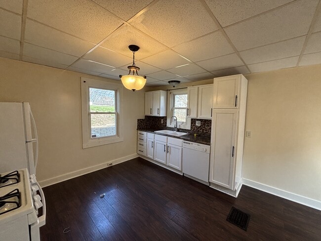 Photo - 2521 15th St SW