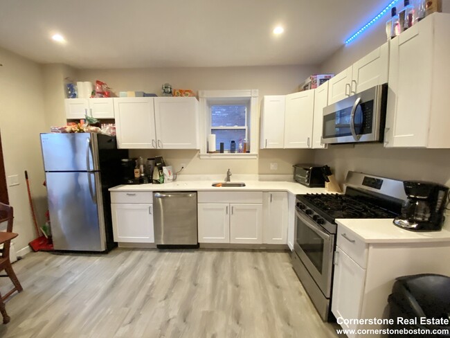 Photo - 174 St Alphonsus St Condo Unit 1