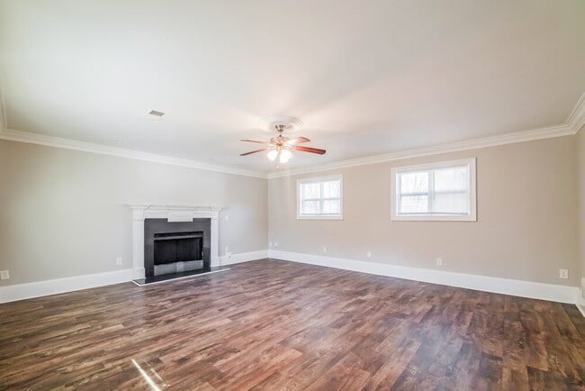 Photo - 4656 Ivywood Dr SW