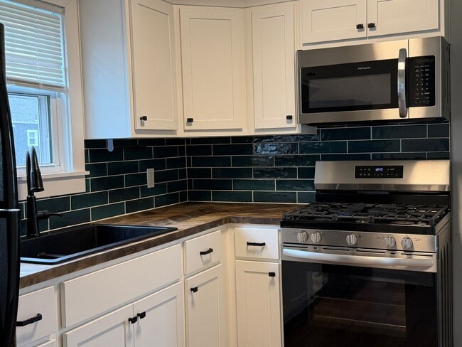 Photo - Adorable 3 Bedroom Bungalow...