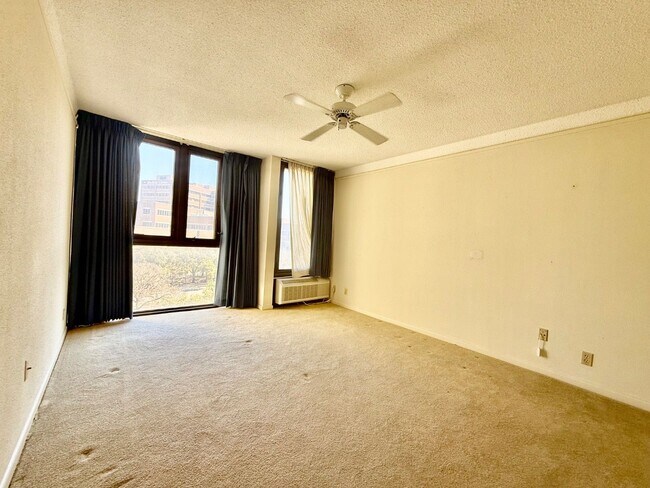 7701 Wurzbach Rd