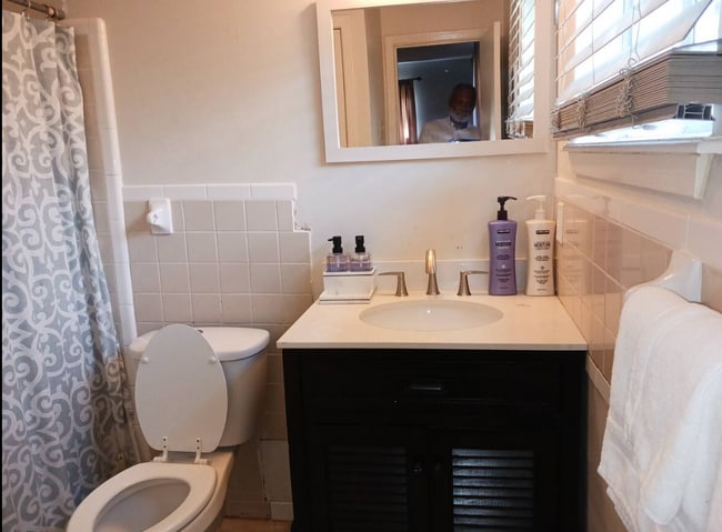 Photo - 4105 Azalea Dr