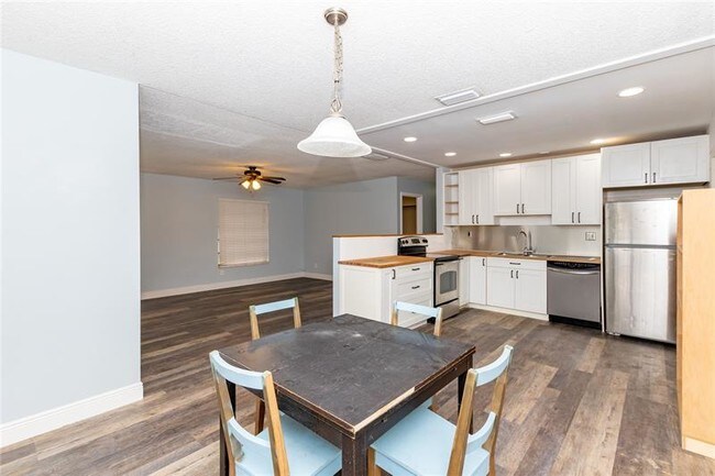 Photo - 3673 W Valley Green Dr