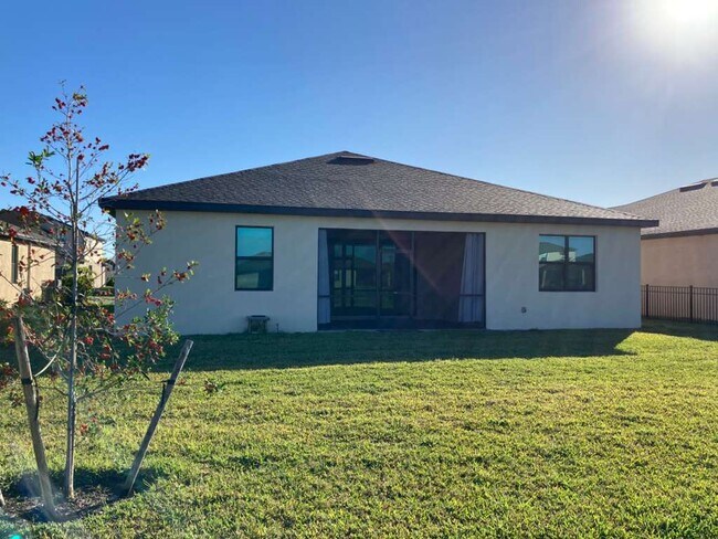 Photo - 3261 Altimira Dr