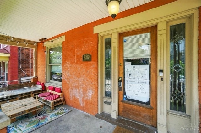 Photo - 2319 Victor St