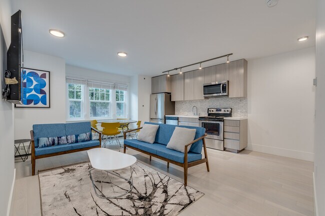 Photo - 1425 Haro St Unit 107