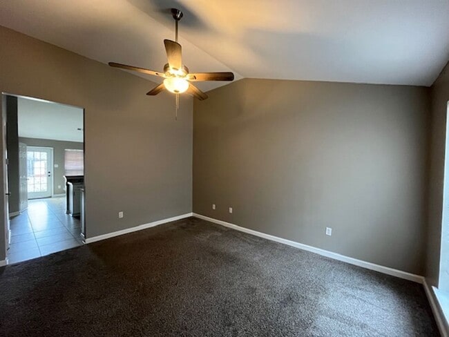 Photo - Renovated 2 Bedroom 2 Bath Home for Rent!