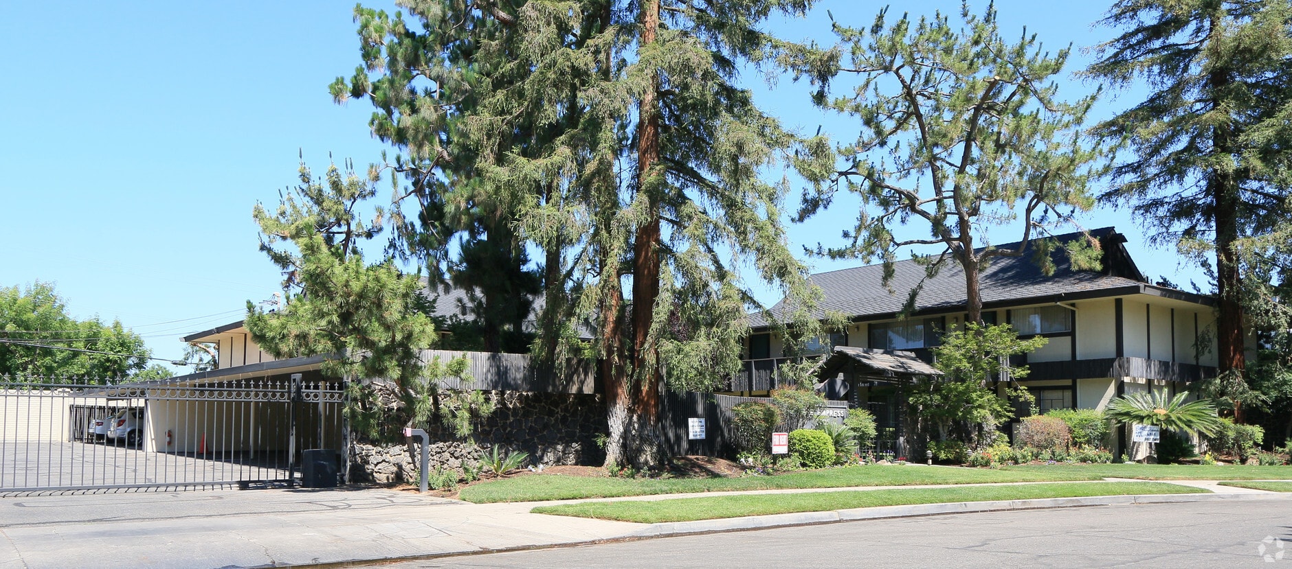 Photo - 5105 N Roosevelt Ave